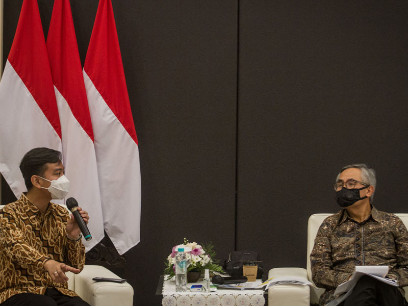 Sarasehan OJK Dorong Pemulihan Ekonomi Solo Raya