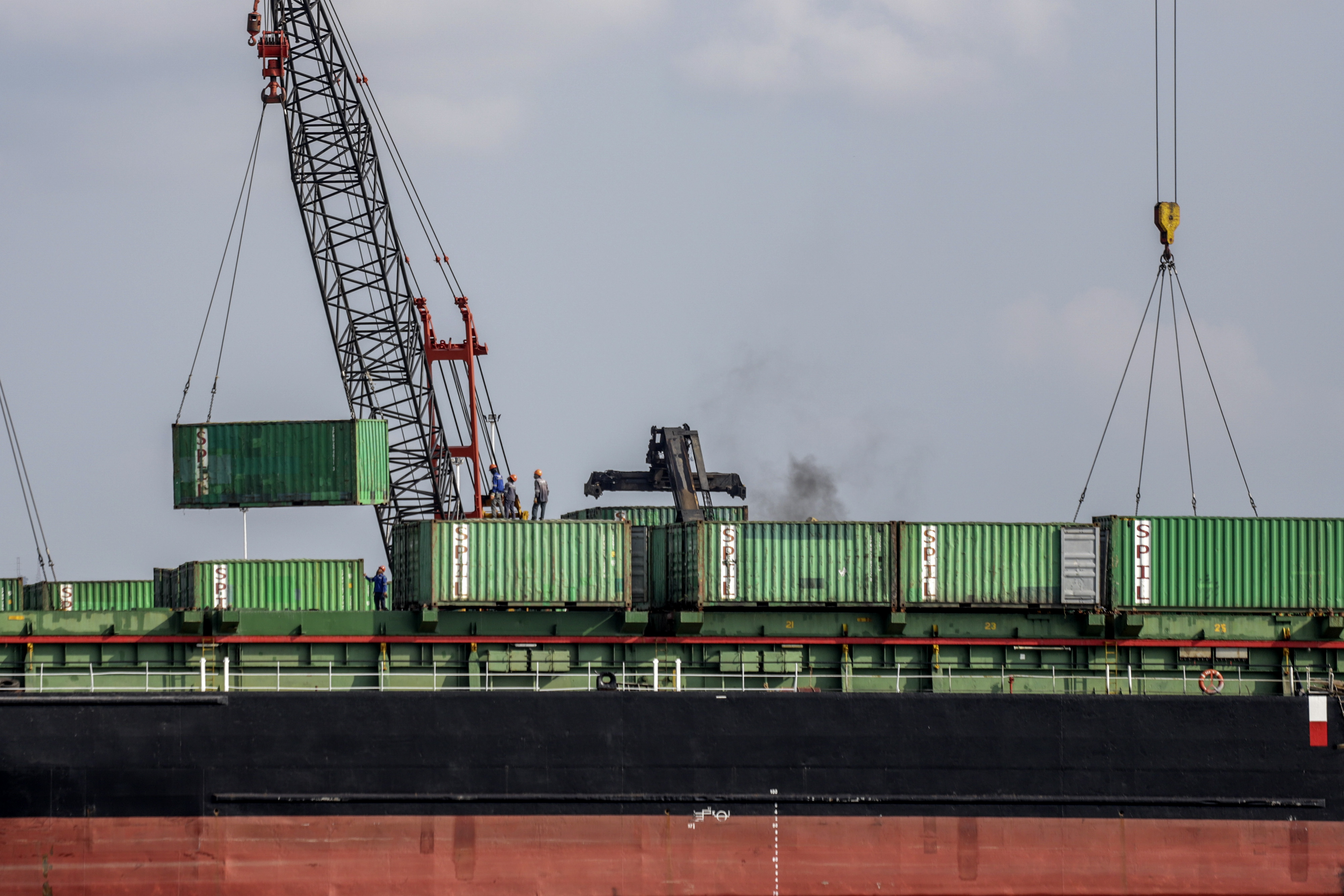 Pengembangan Pelabuhan Batu Ampar Batam