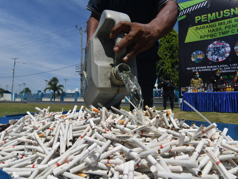 Pemusnahan BMN Bea dan Cukai Di Palu