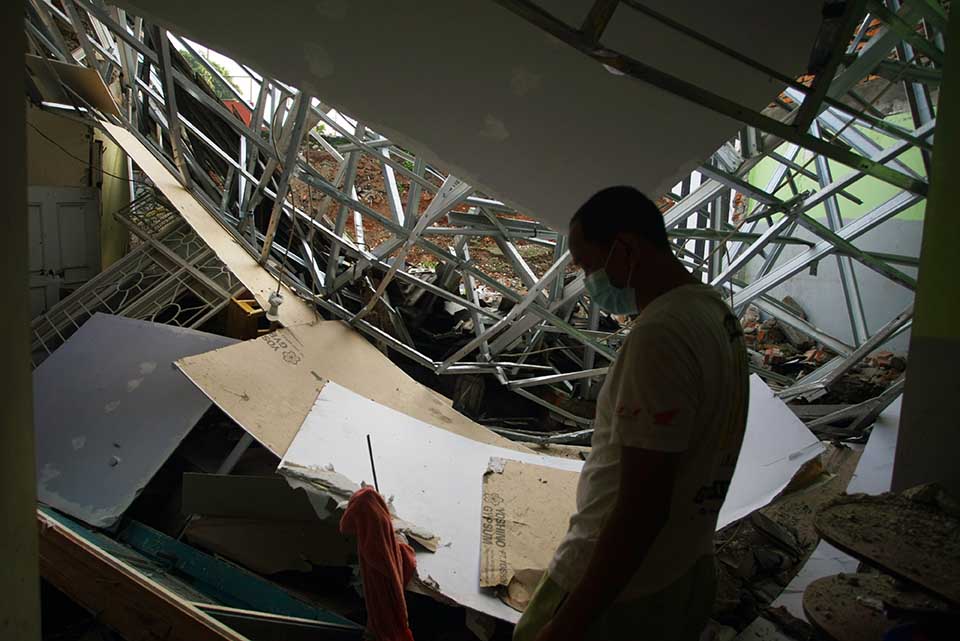 Tanah Longsor di Ciputat