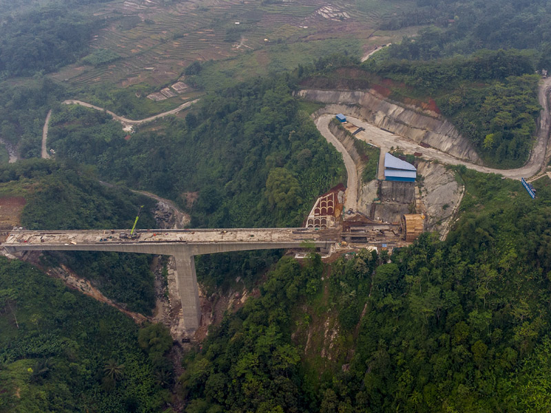 Jembatan Tertinggi Proyek Kereta Cepat Jakarta-Bandung