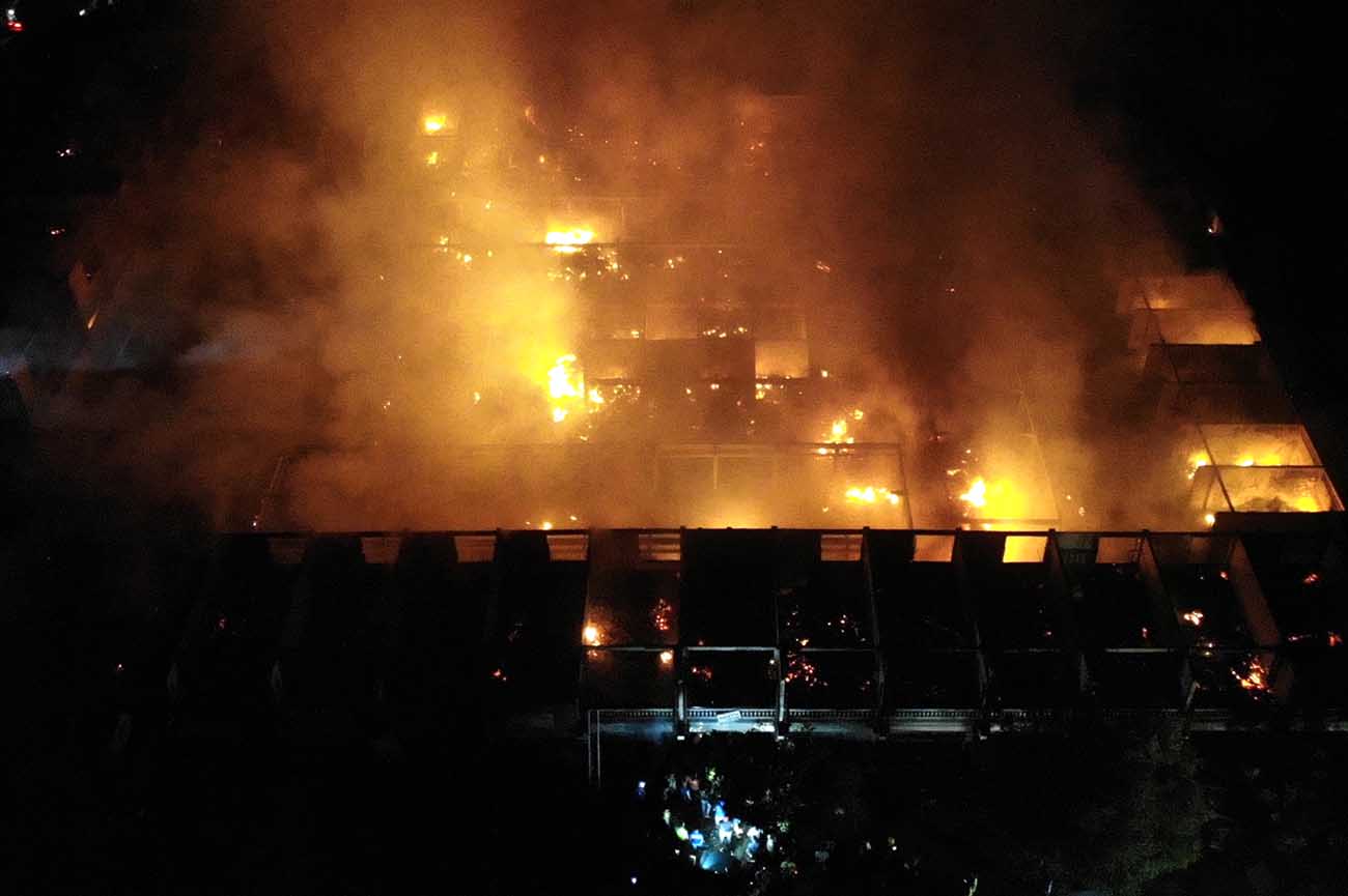 Kebakaran di Pasar Blahbatuh Gianyar