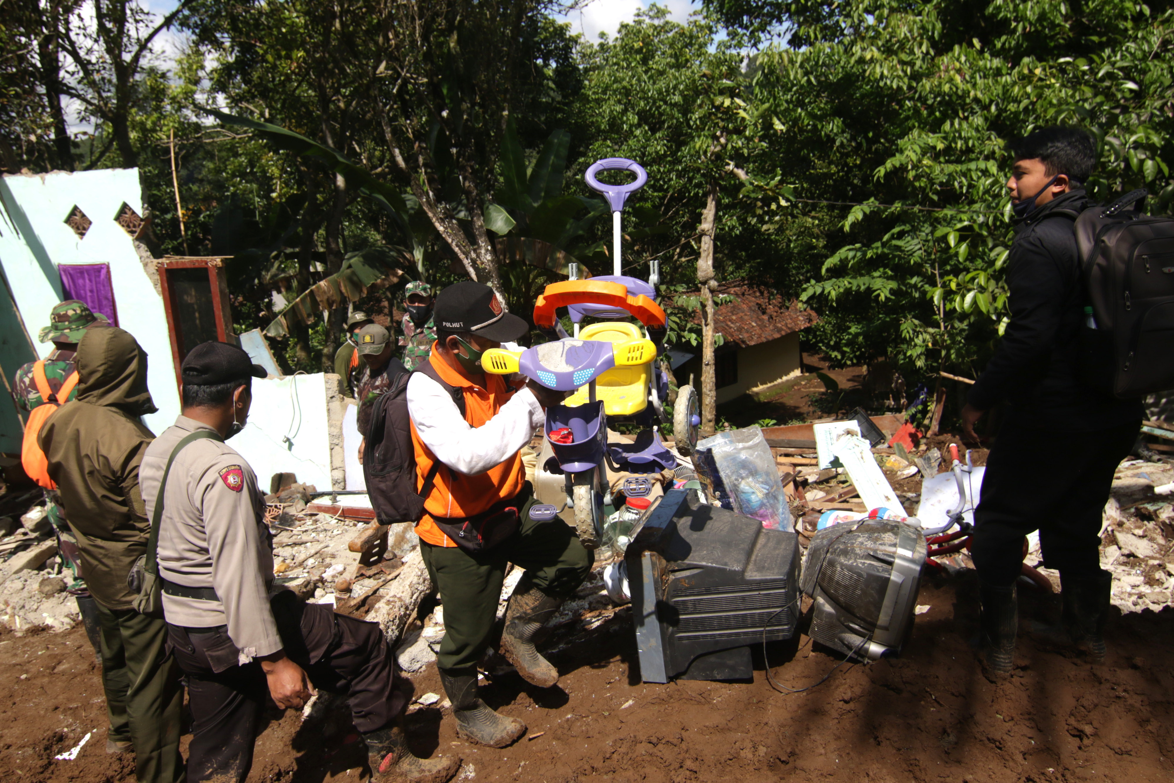 Longsor di Banyuwangi