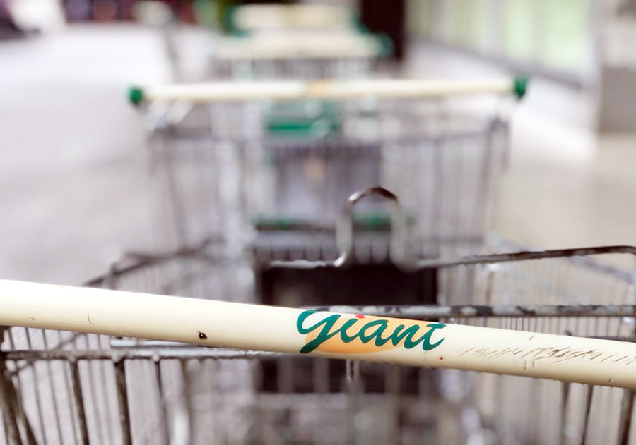 Diskon Besar Jelang Giant Tutup Seluruh Toko