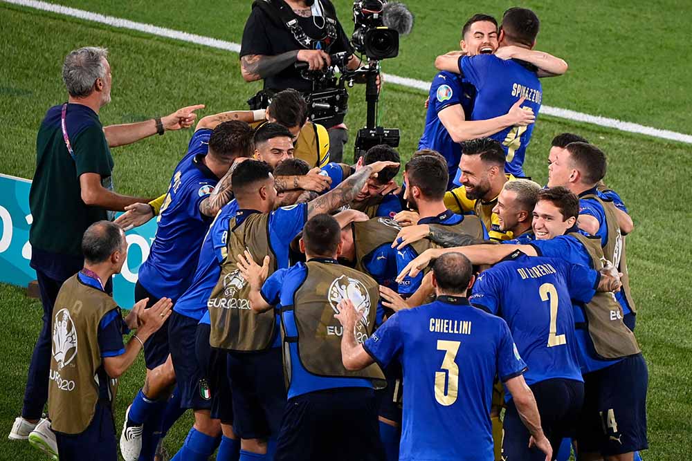 Selebrasi Tim Italia Setelah Menekuk Swiss 3-0 Dalam Laga UEFA EURO 2020