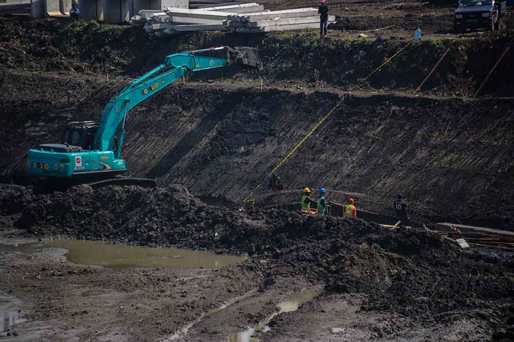 Proyek Pembangunan Kolam Retensi Andir