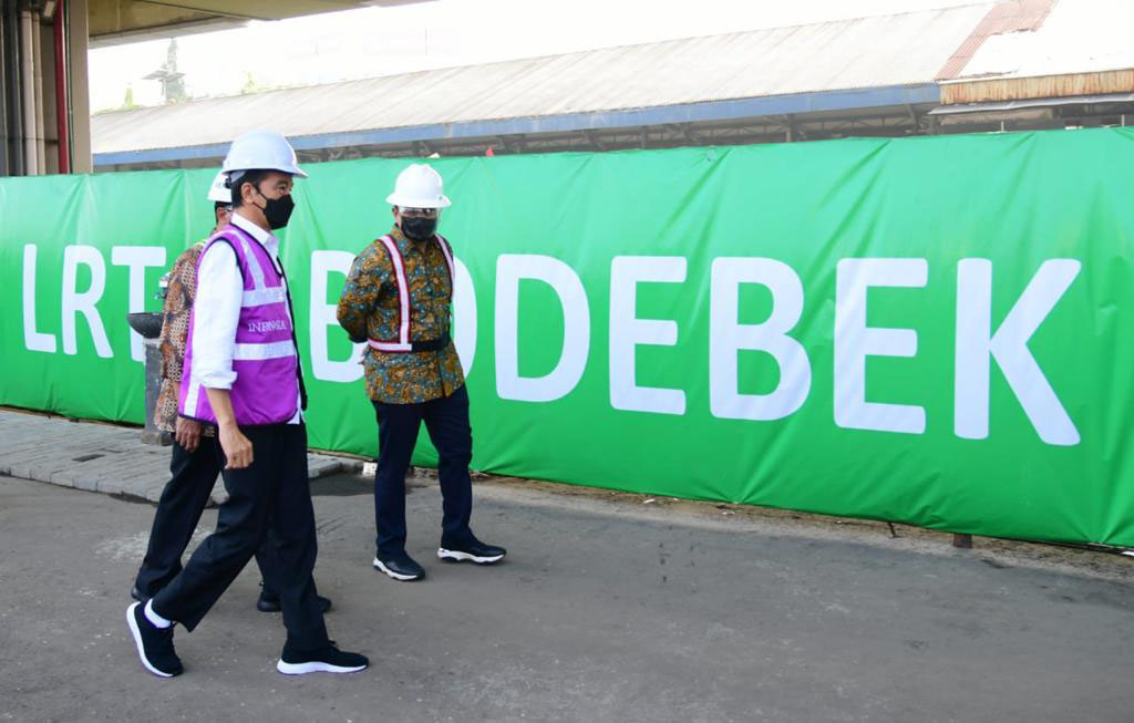 Presiden Tinjau Proyel LRT Jabodebek