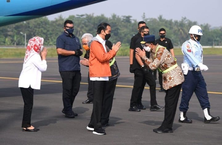 Jokowi Sambangi Bandara Jenderal Soedirman