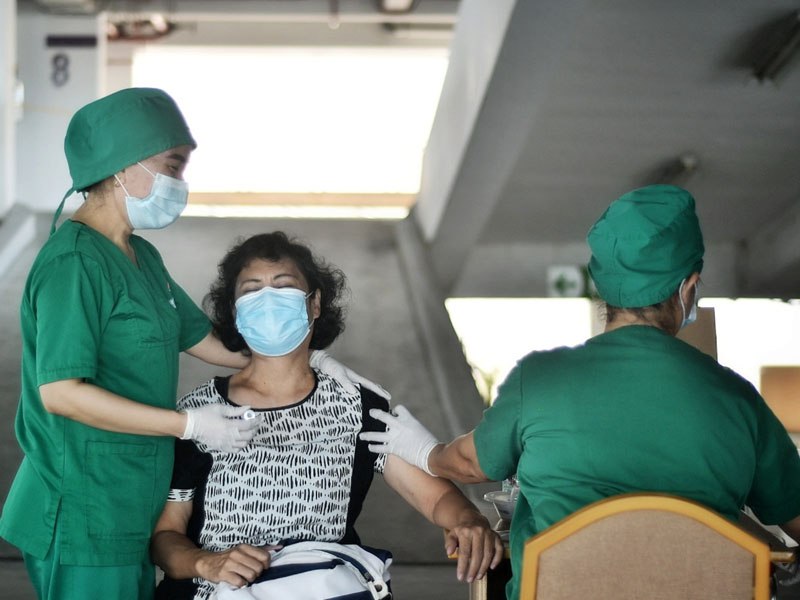 Vaksinasi Covid-19 Untuk Pra Lansia