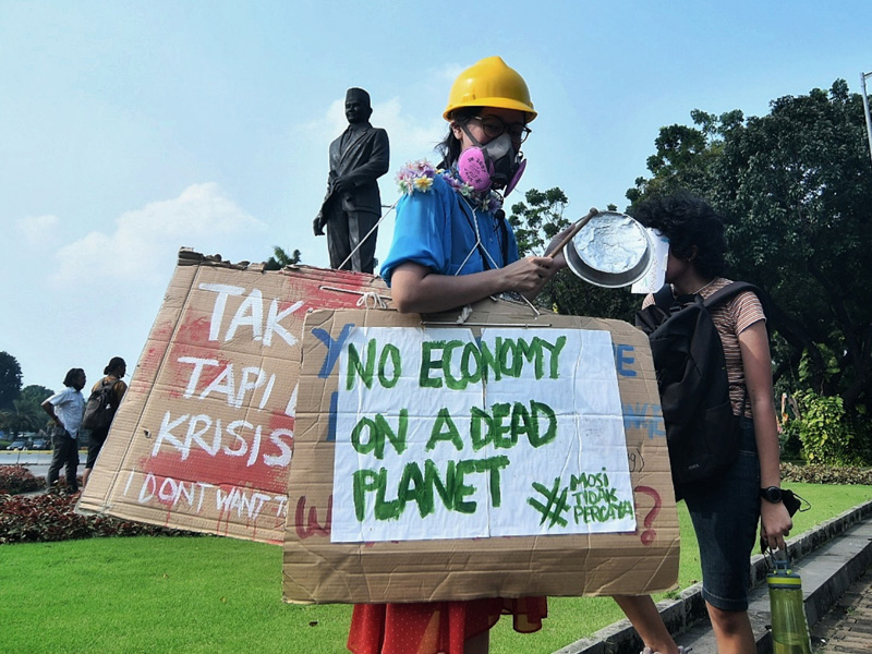 Aksi Jelang Peringatan Hari Lingkungan Hidup Sedunia