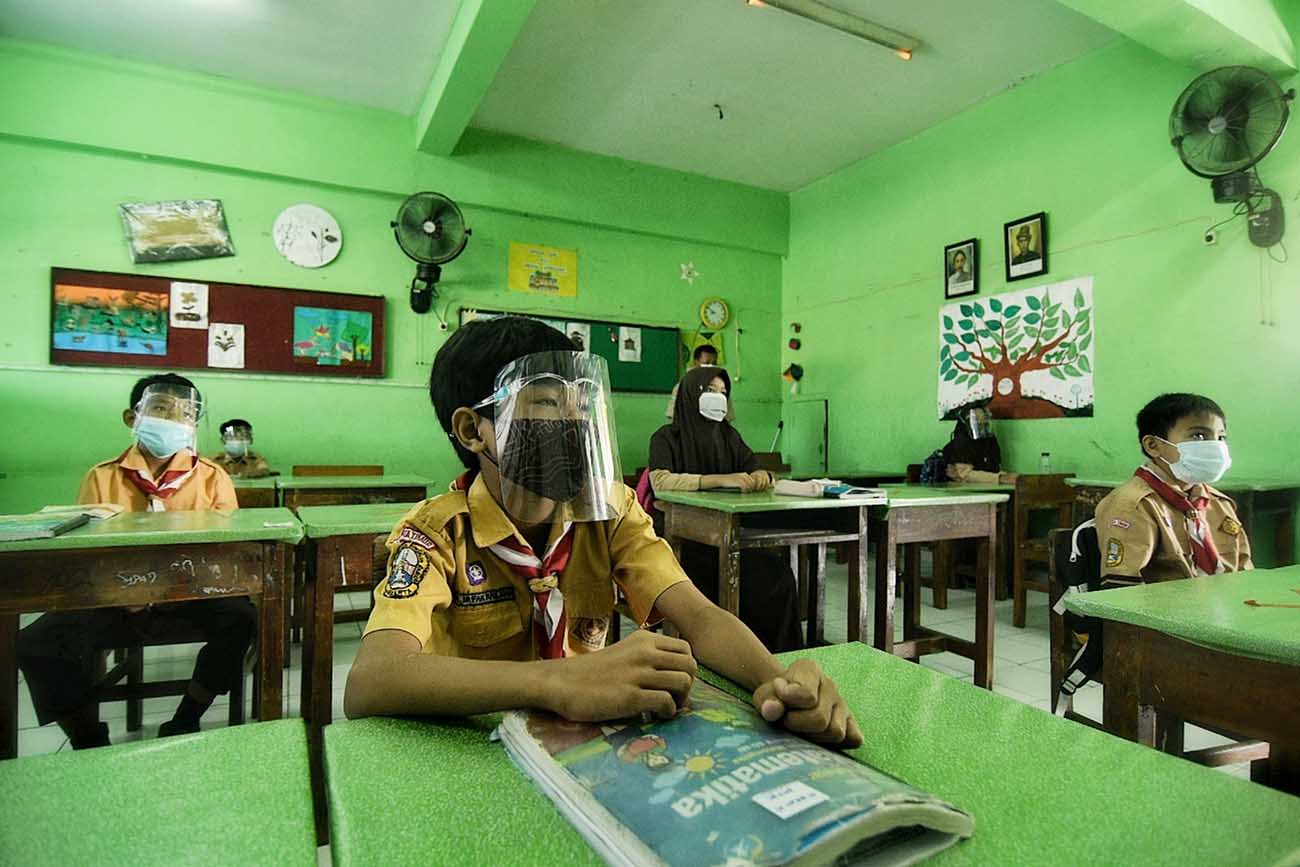 Pembelajaran Tatap Muka di Tengah Melonjaknya Kasus Covid-19 di Jakarta 