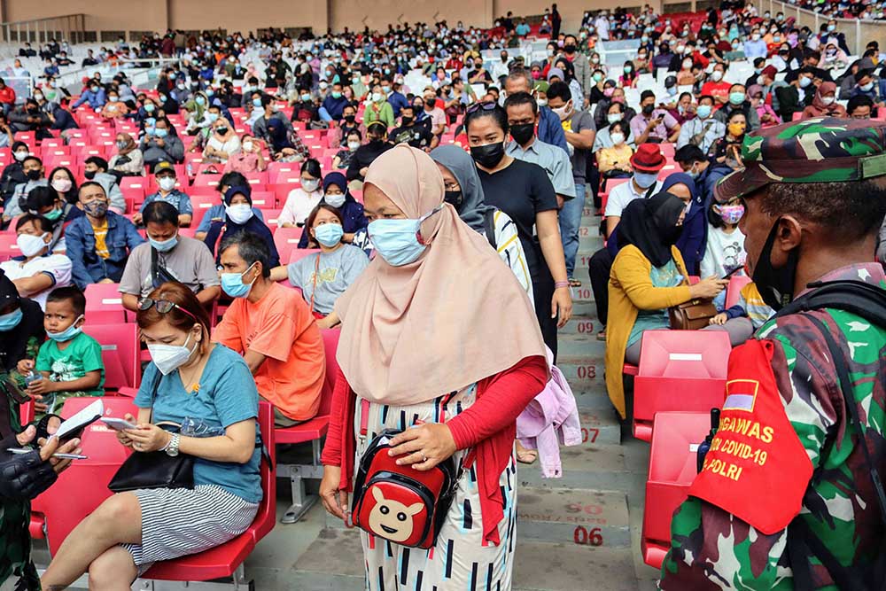 Vaksinasi Massal Untuk Warga Jakarta