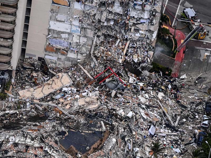 Apartemen Runtuh Di Miami, Satu Orang Meninggal Dunia
