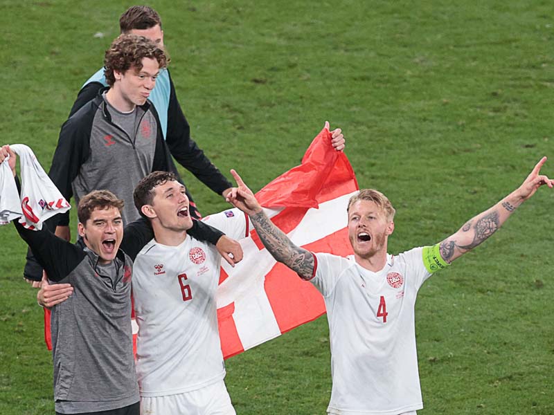 Tim Dinamit Tampil Meledak dan Lolos ke 16 Besar