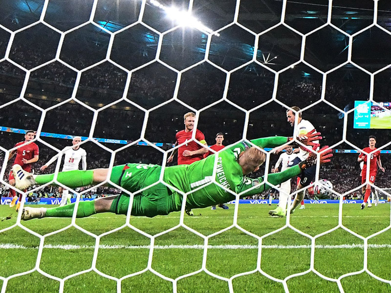 Menang Dramatis, Inggris Tantang Itali Di Final