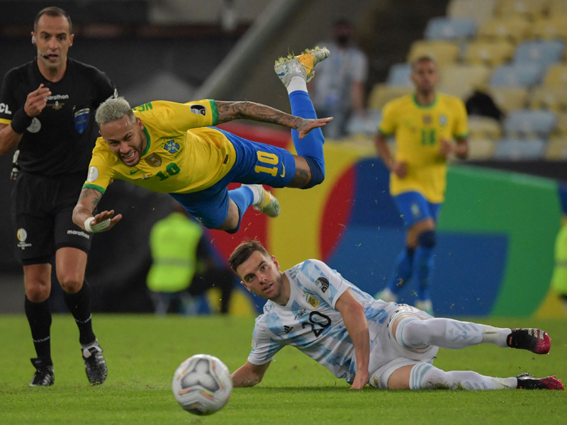 Angel Di Maria Bawa Argentina Juara Copa America 2021
