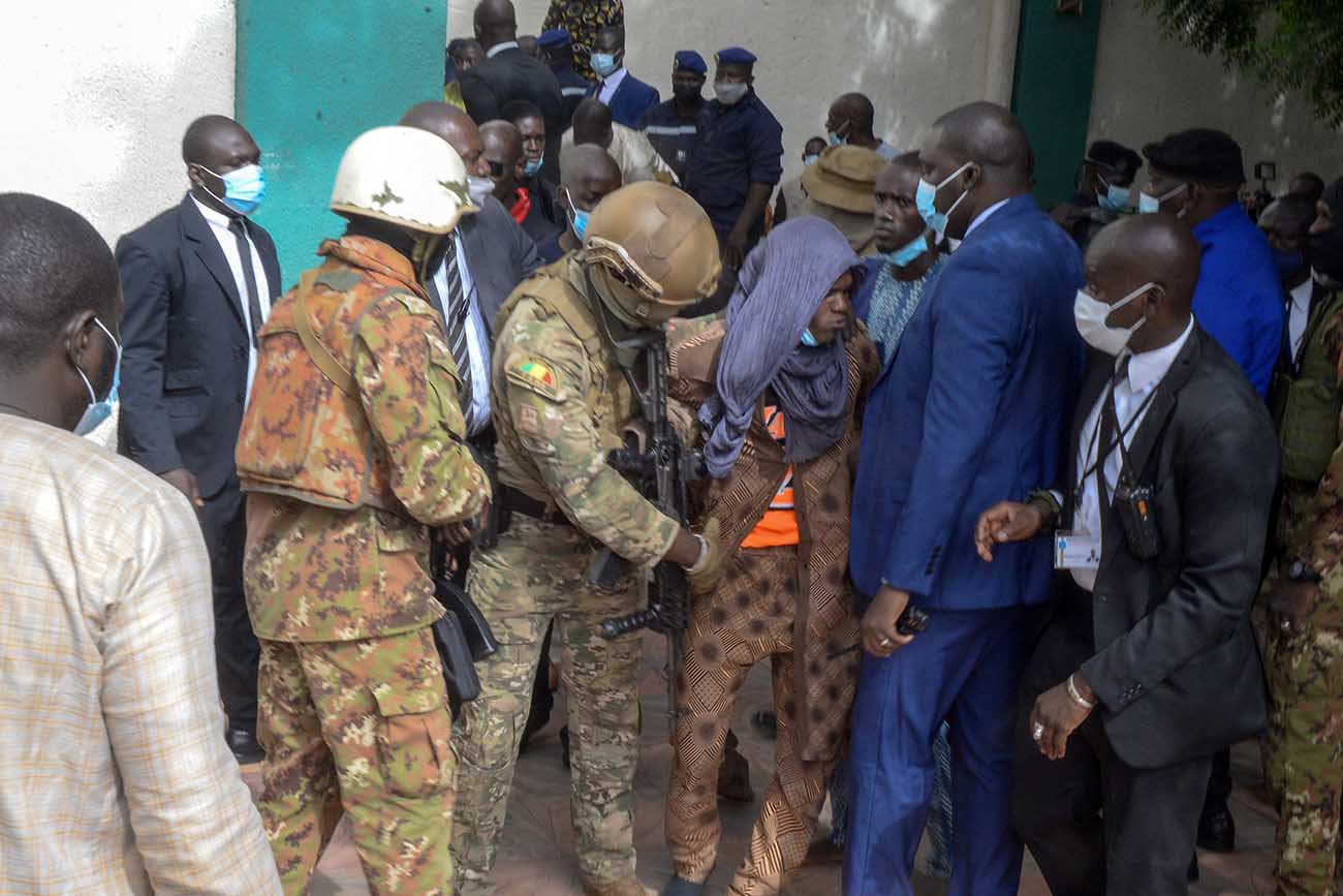 Presiden Interim Mali Selamat dari Percobaan Pembunuhan Saat Shalat Idul Adha