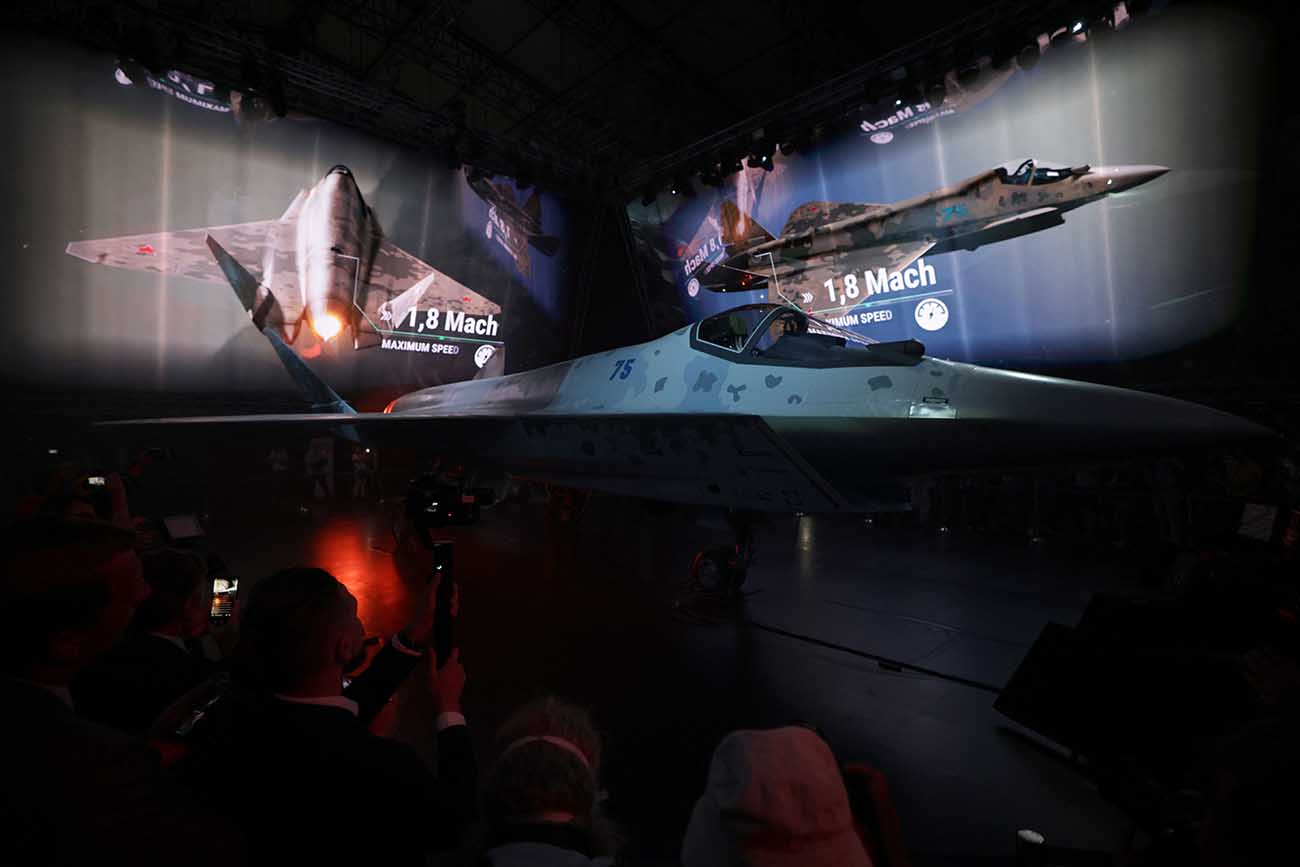  Rusia Luncurkan Jet Tempur Sukhoi Terbaru