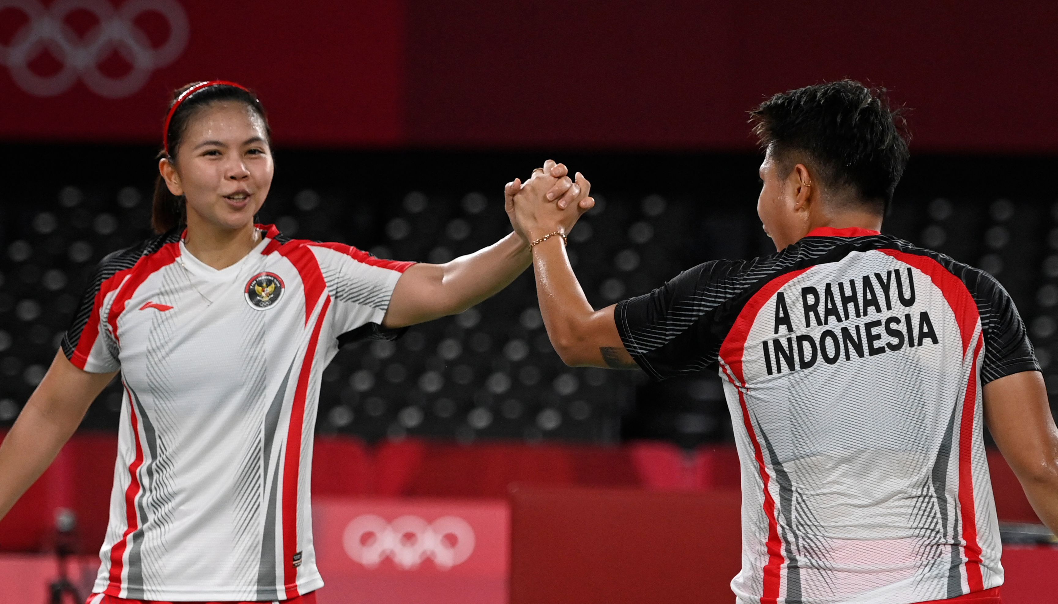 Ganda Putri Indonesia Greysia Pollii/Apriyani Rahayu Melaju Perempat Final Olimpiade  