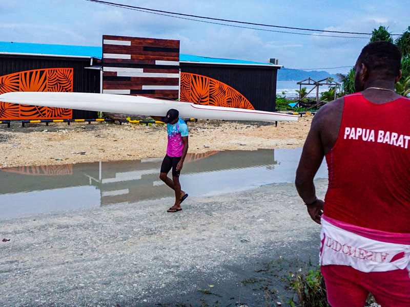 Latihan Atlet Dayung Papua Barat
