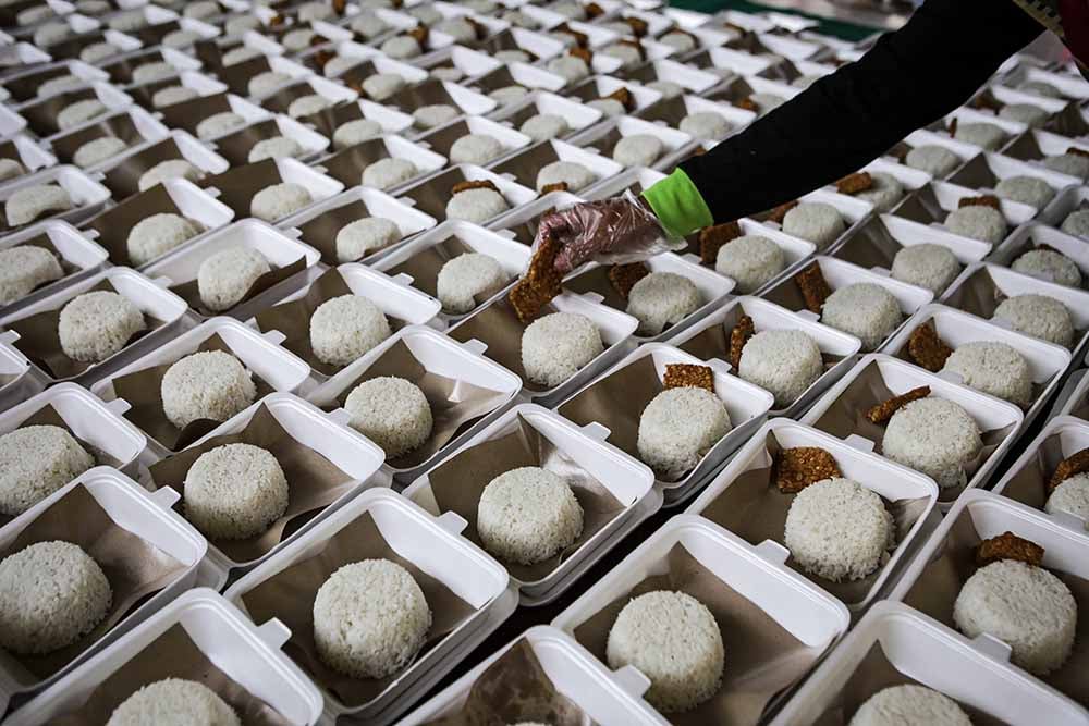 Dapur Umum Untuk Bantu Warga Isoman