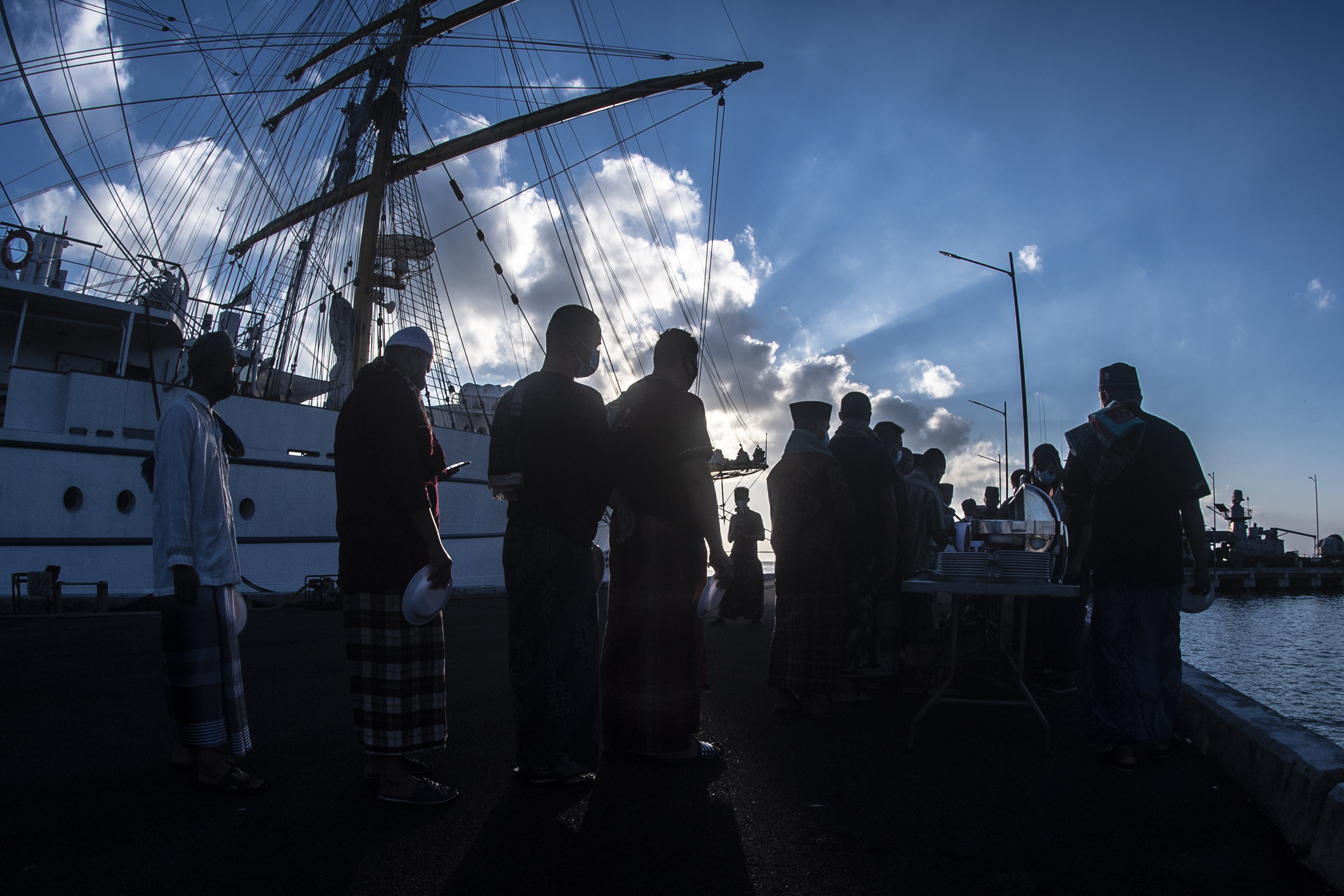 Idul Adha Prajurit KRI Bima Suci