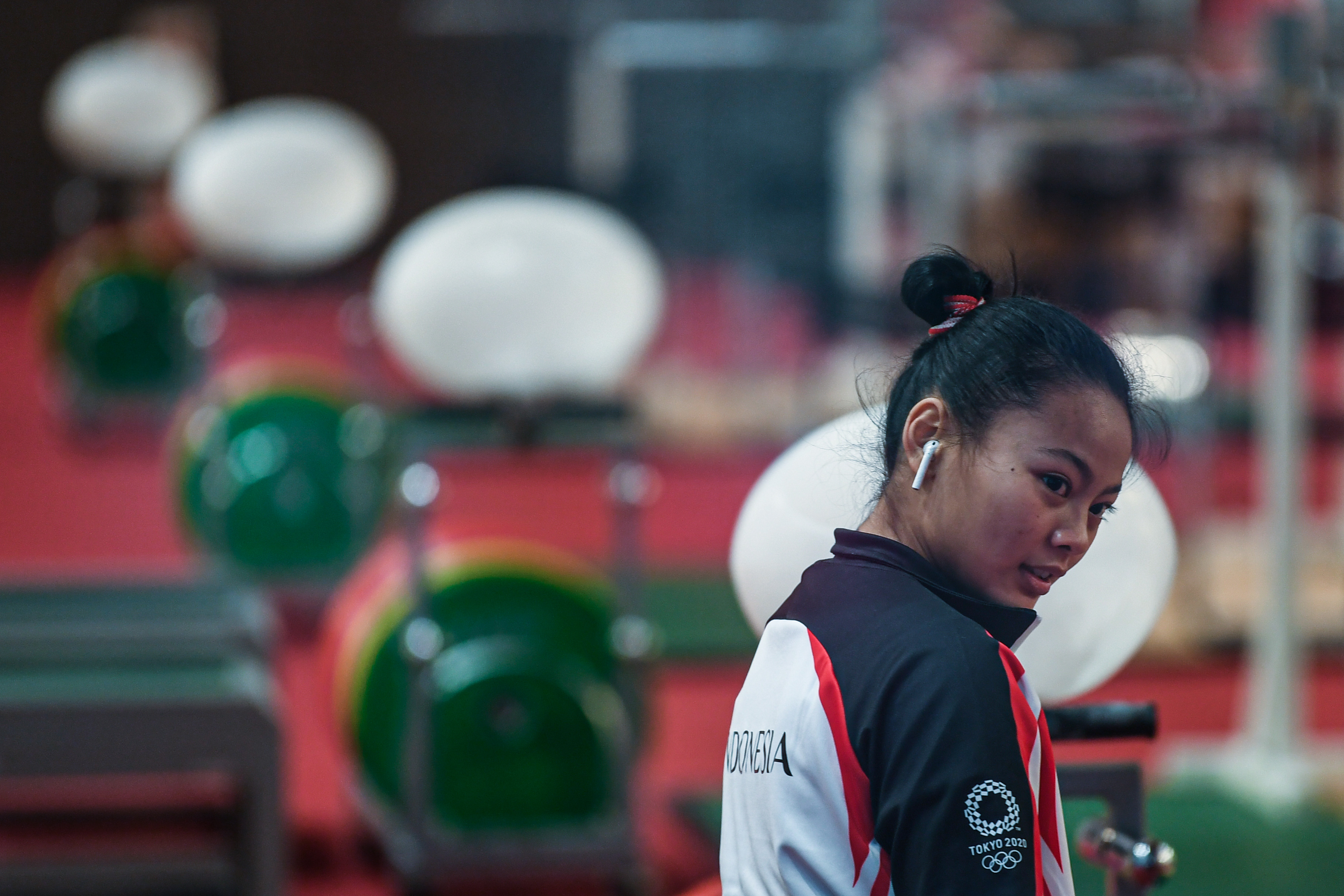 Latihan Lifter putri Indonesia Windy Cantika Aisah Jelang Olimpiade 2020