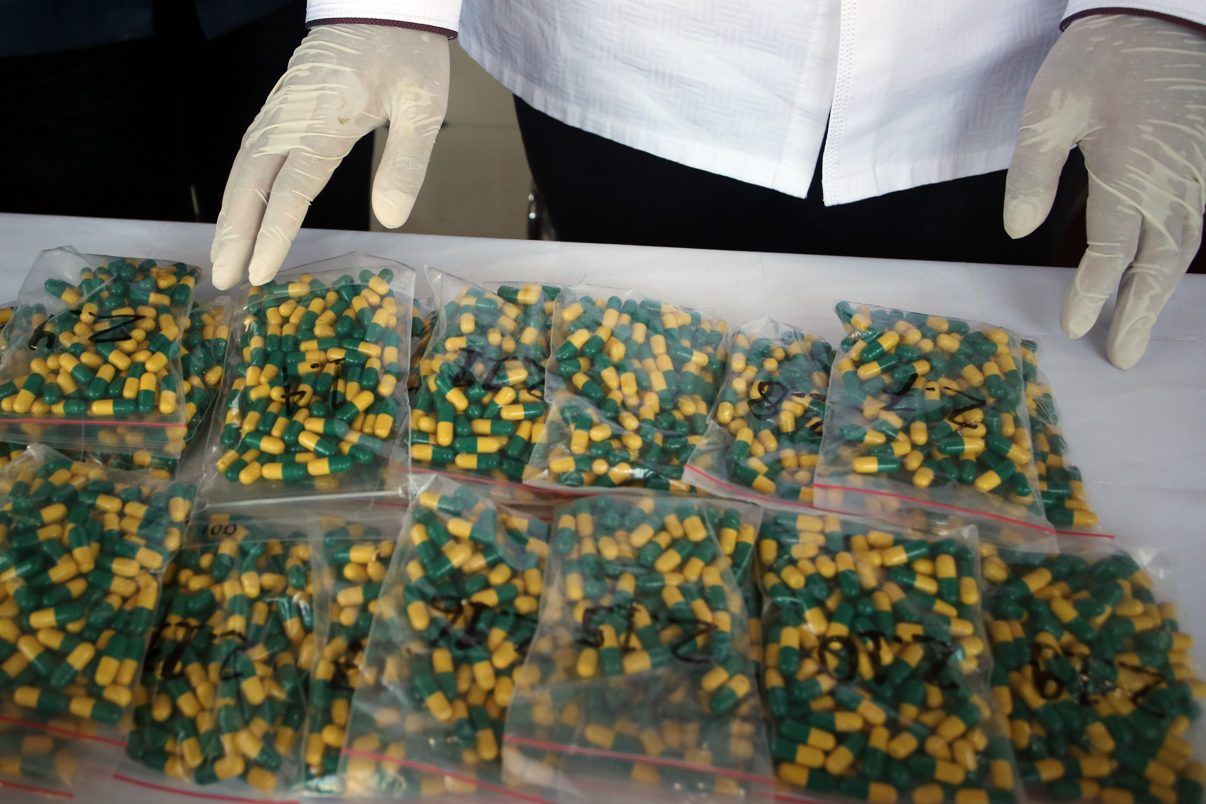 Penyelundupan Ekstasi Disamarkan Obat Covid-19