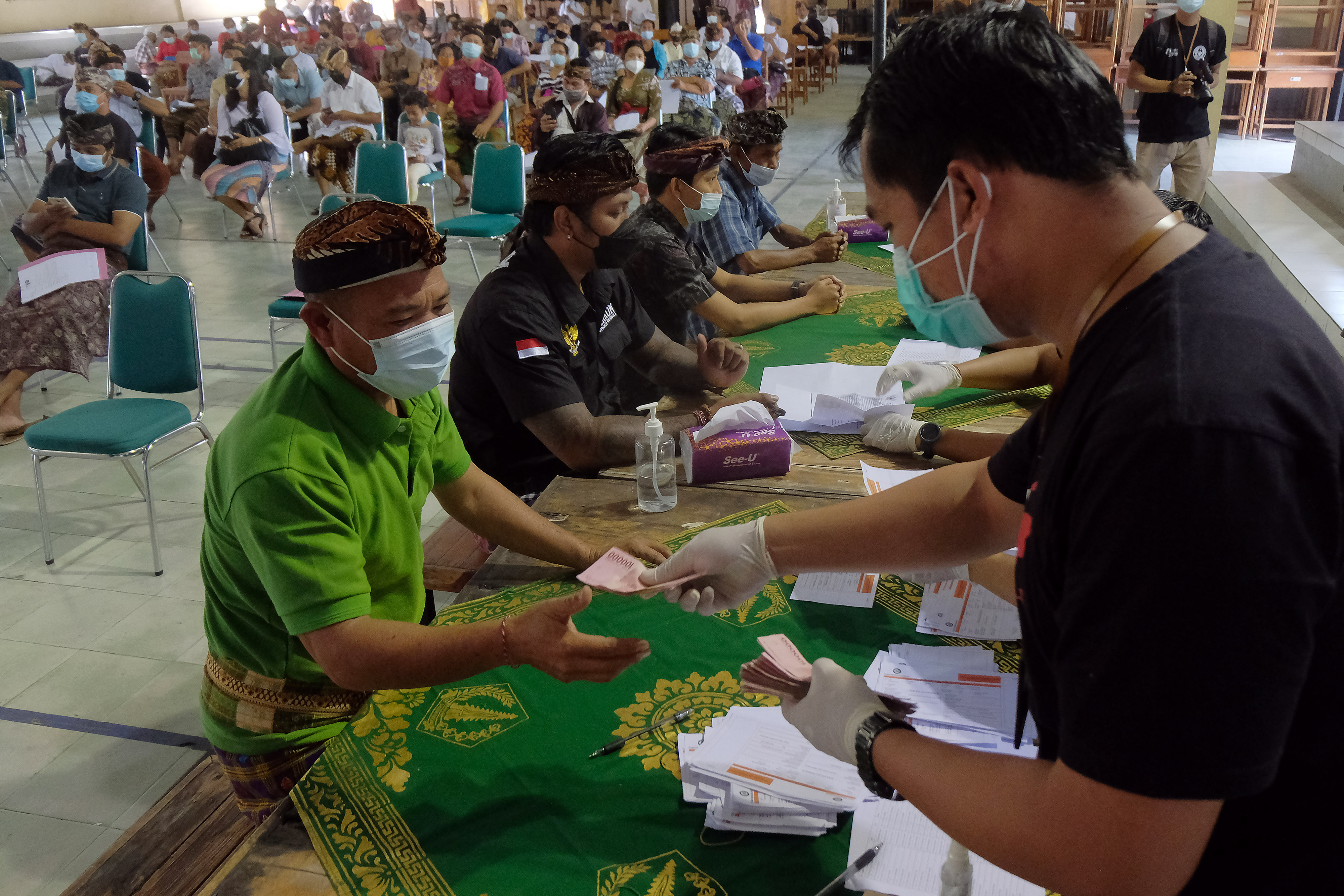 Bantuan Langsung Tunai Selama PPKM di Badung Bali