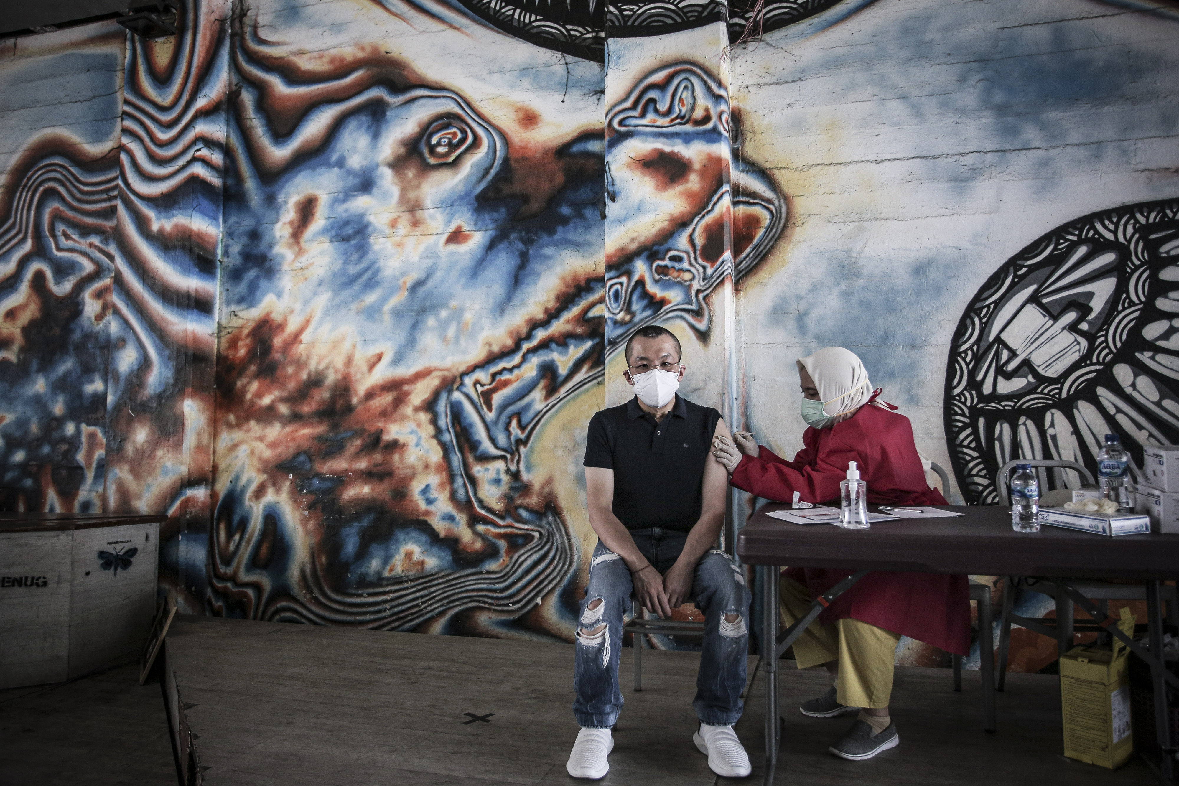 Gerai Vaksinasi Presisi