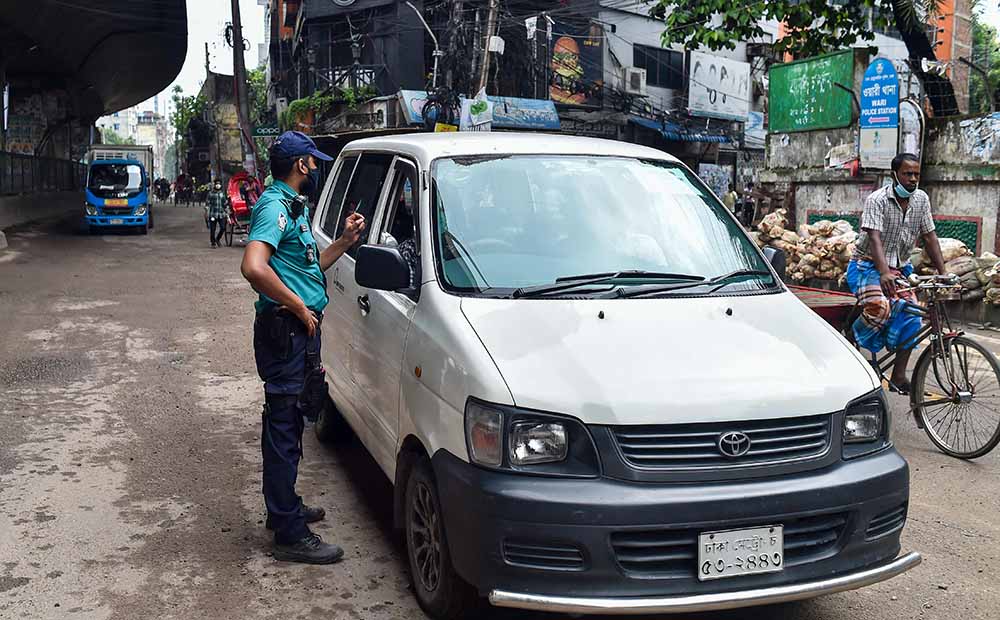 Bangladesh Memberlakukan Lockdown 