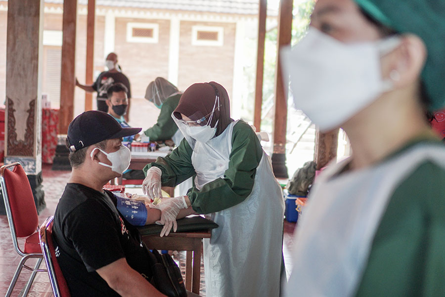 Aksi Gotong Royong Donor Plasma Konvalesen di Solo