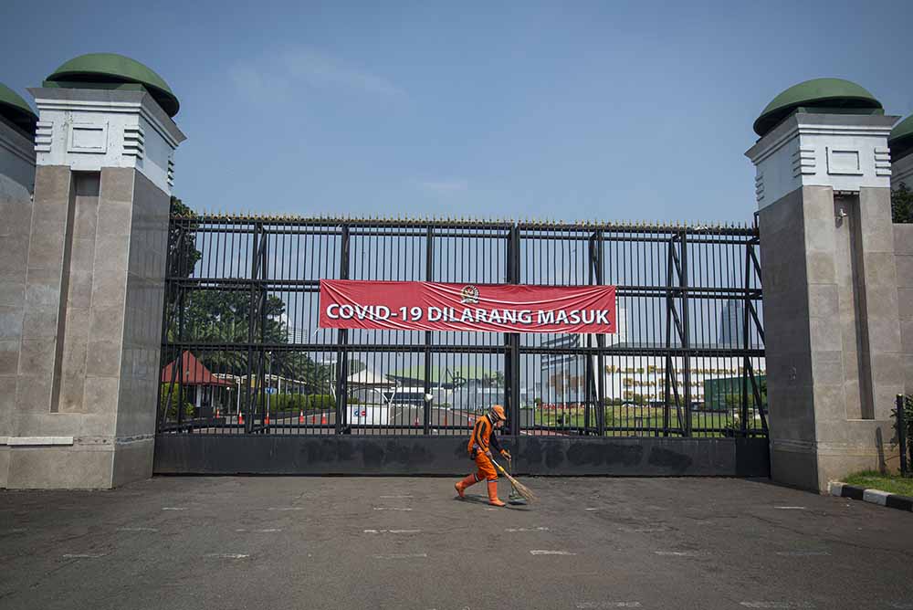 Covid-19 Dilarang Masuk di Kompleks Parlemen