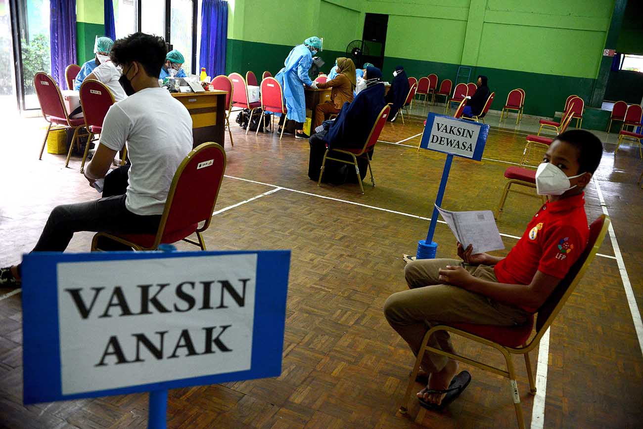 Program NasDem Peduli, Vaksinasi Covid-19 Bagi Anak Usia 12-17 Tahun