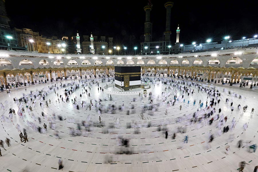 Sebanyak 60 Ribu Umat Islam Mengikuti Ibadah Haji 2021 