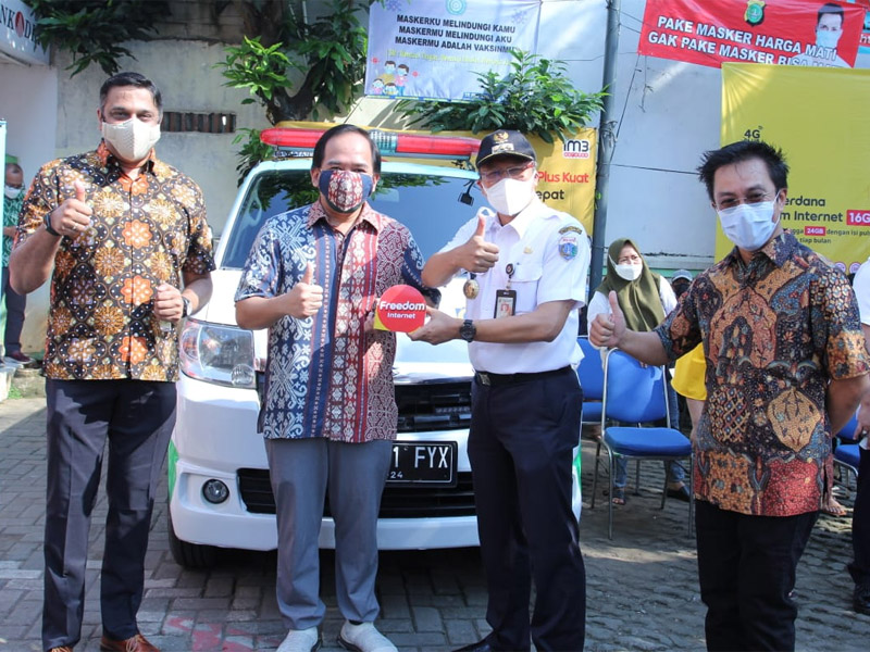 Pemberian Vaksin Covid-19 Bagi Masyarakat Sekitar Kelurahan Kebon Melati