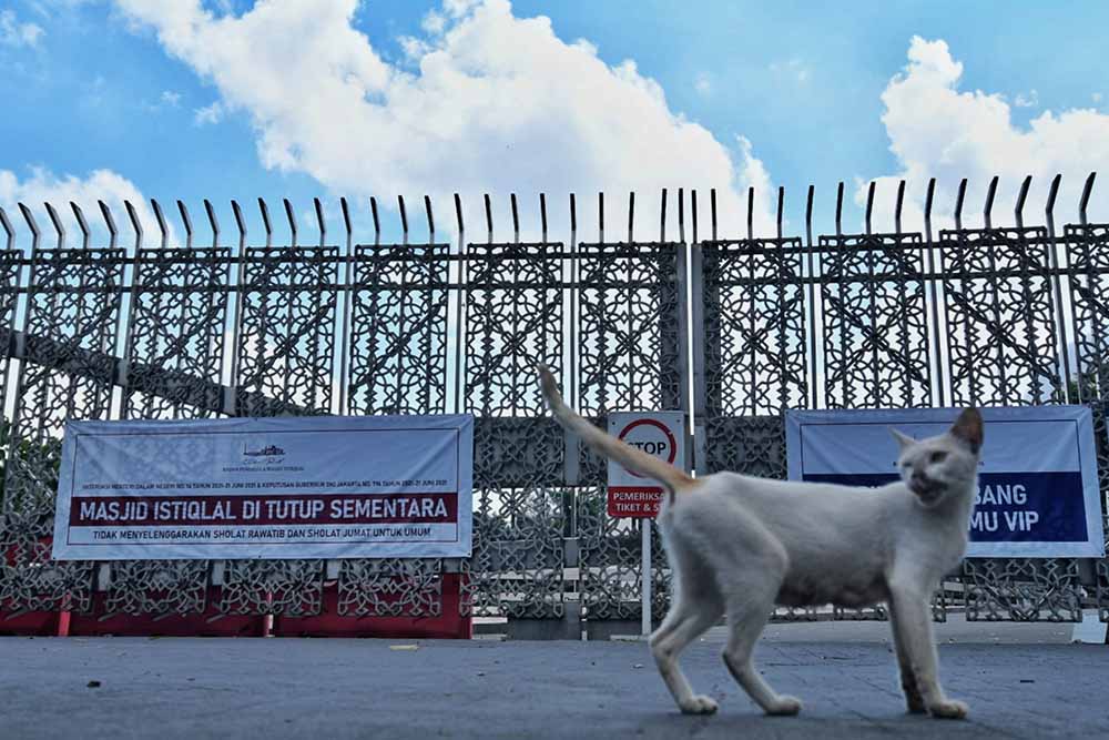 Penutupan Tempat Ibadah Saat PPKM Darurat