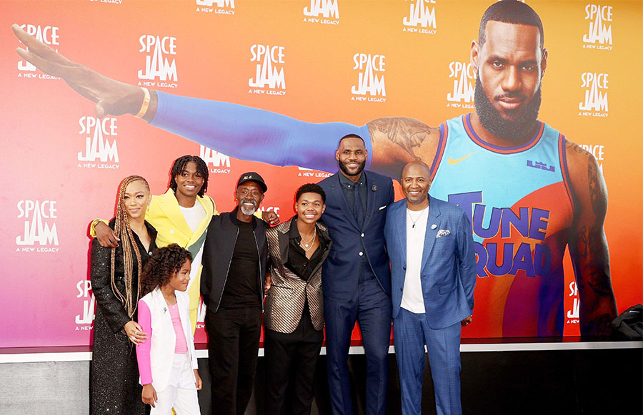 Pemutaran Perdana Space Jam: A New Legacy yang Dibintangi LeBrown James 