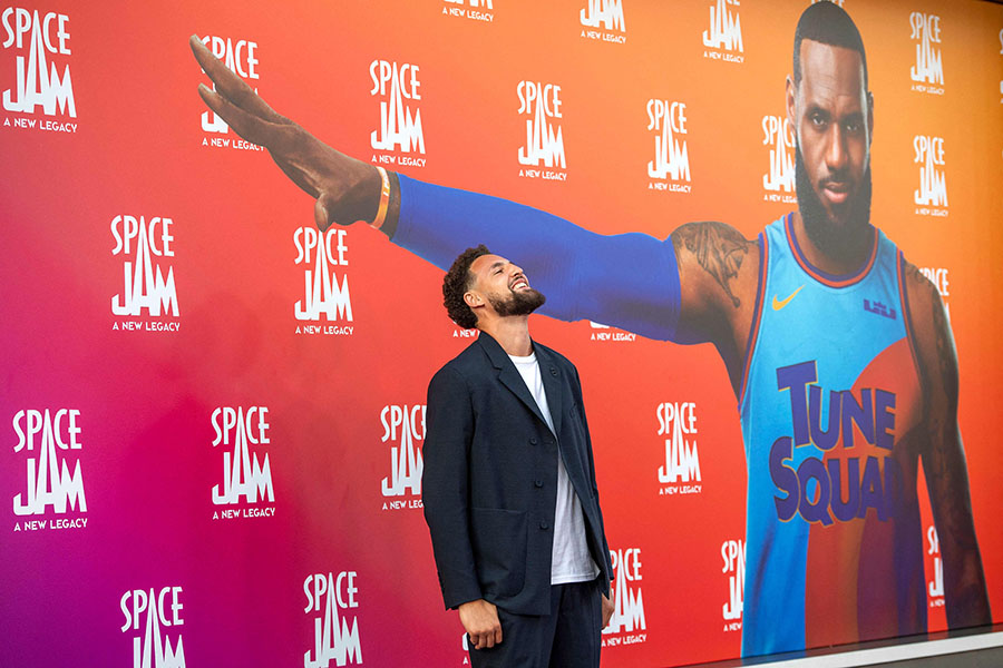 Pemutaran Perdana Space Jam: A New Legacy yang Dibintangi LeBrown James 