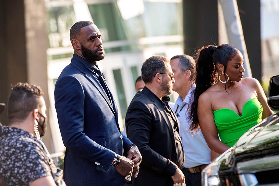 Pemutaran Perdana Space Jam: A New Legacy yang Dibintangi LeBrown James 