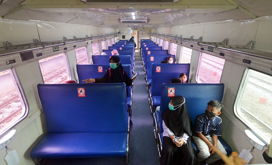 Pembatasan Penumpang Kereta di Padang Hingga 50%