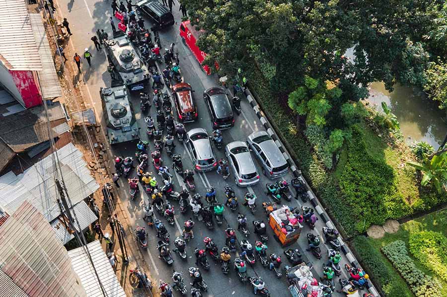 Pasukan TNI-Polri Terus Perketat Akses Masuk ke Jakarta