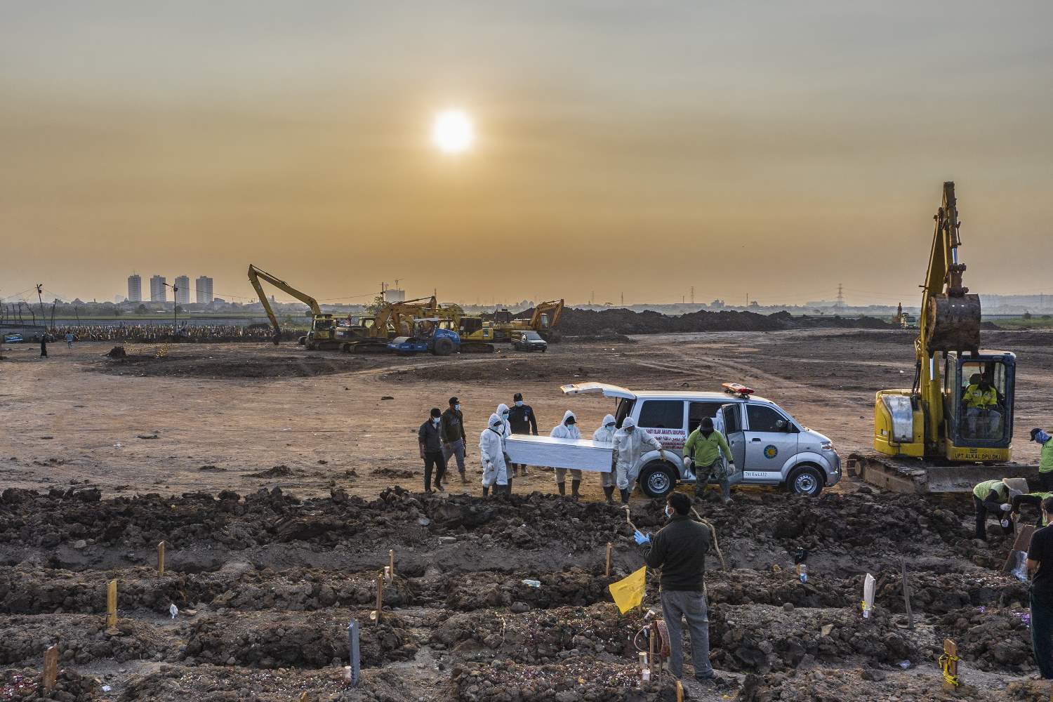 Rekor Angka Kematian Akibat Covid-19