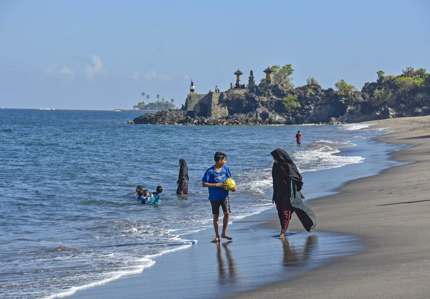 Pemprov NTB Menggratiskan Rapid Test Antigen Wisatawan