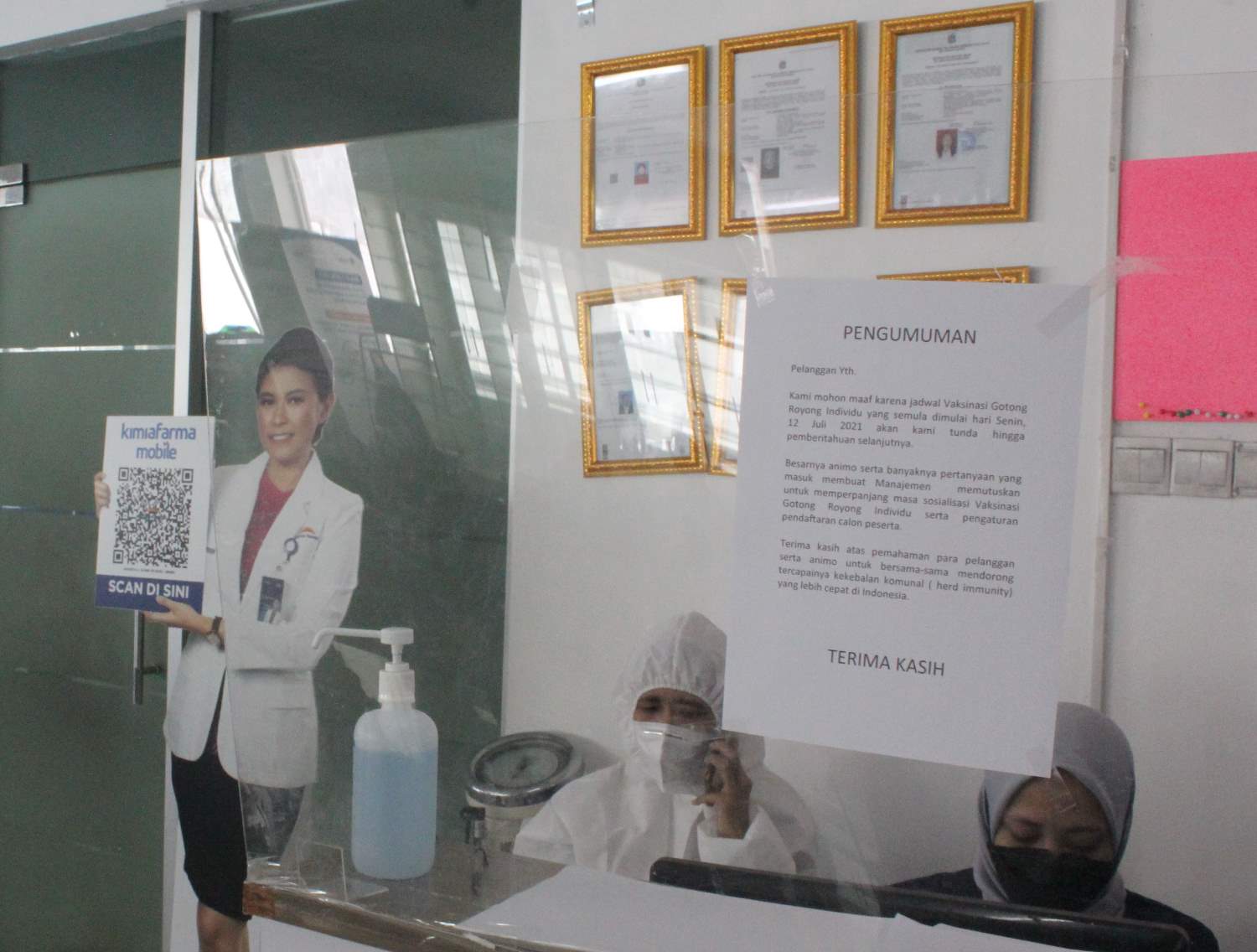  PT Kimia Farma Menunda Penyelenggaraan Vaksinasi Individu 