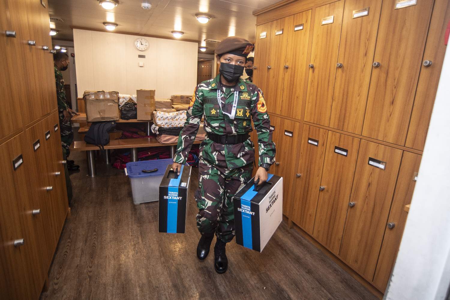 Embarkasi Material Taruna Akademi Angkatan Laut (AAL) Tingkat III Angkatan ke-68