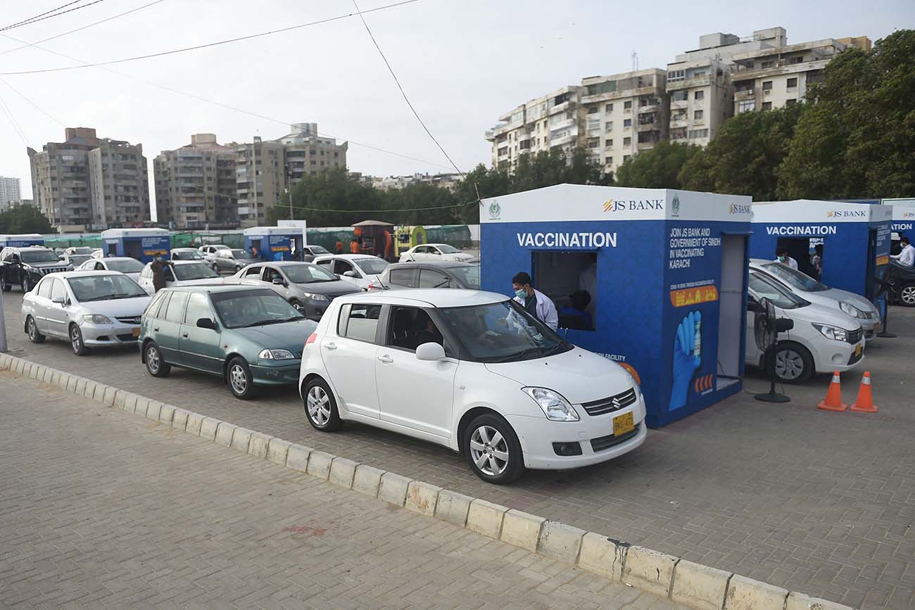  Pakistan Capai Target 1 Juta Vaksinasi per Hari