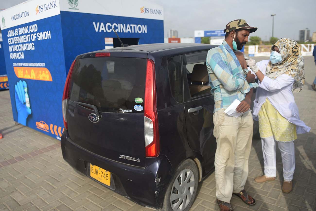  Pakistan Capai Target 1 Juta Vaksinasi per Hari