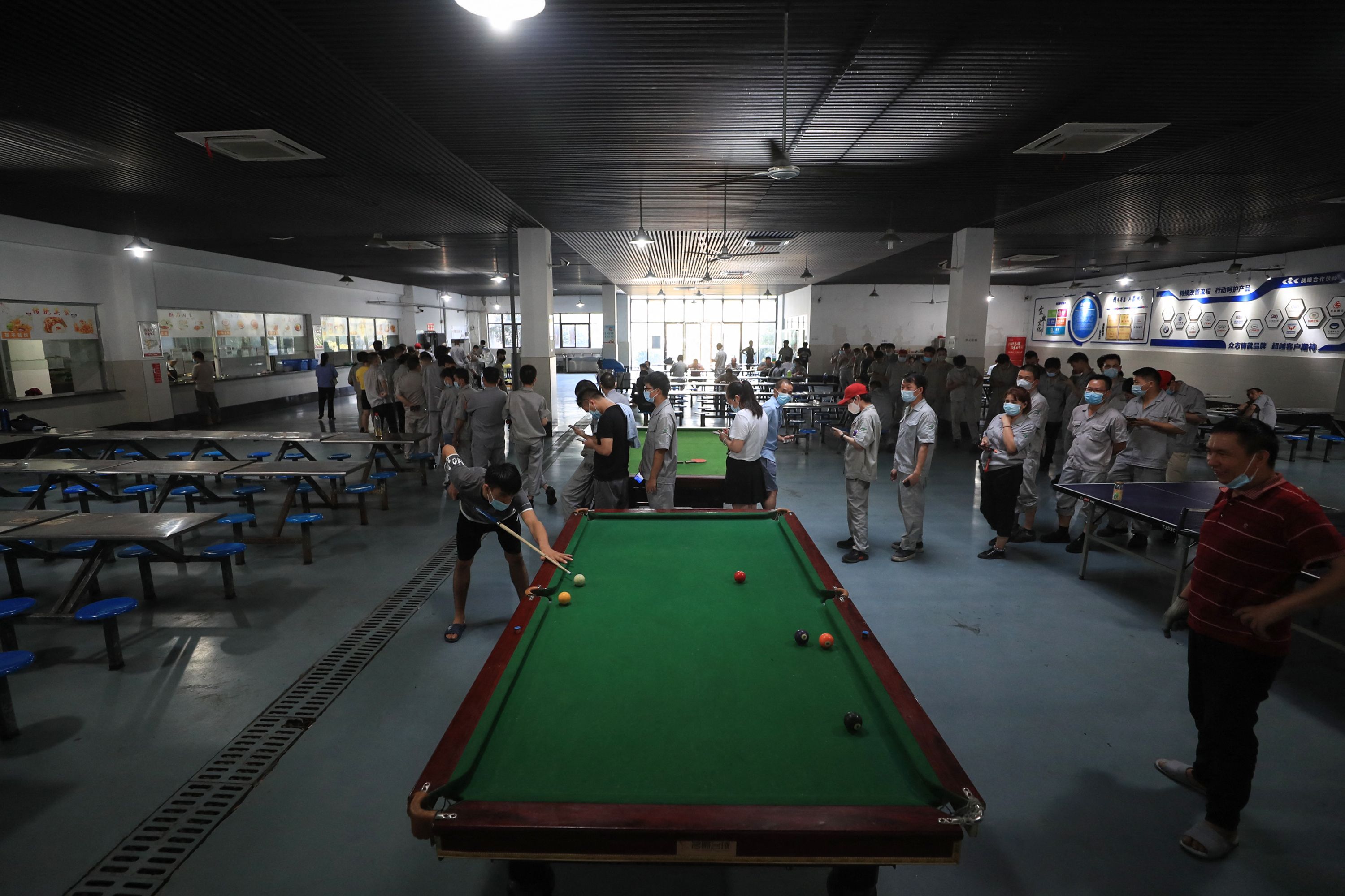 Penemuan Kasus Baru, Otoritas Tiongkok Melakukan Tes Covid-19 massal di Wuhan