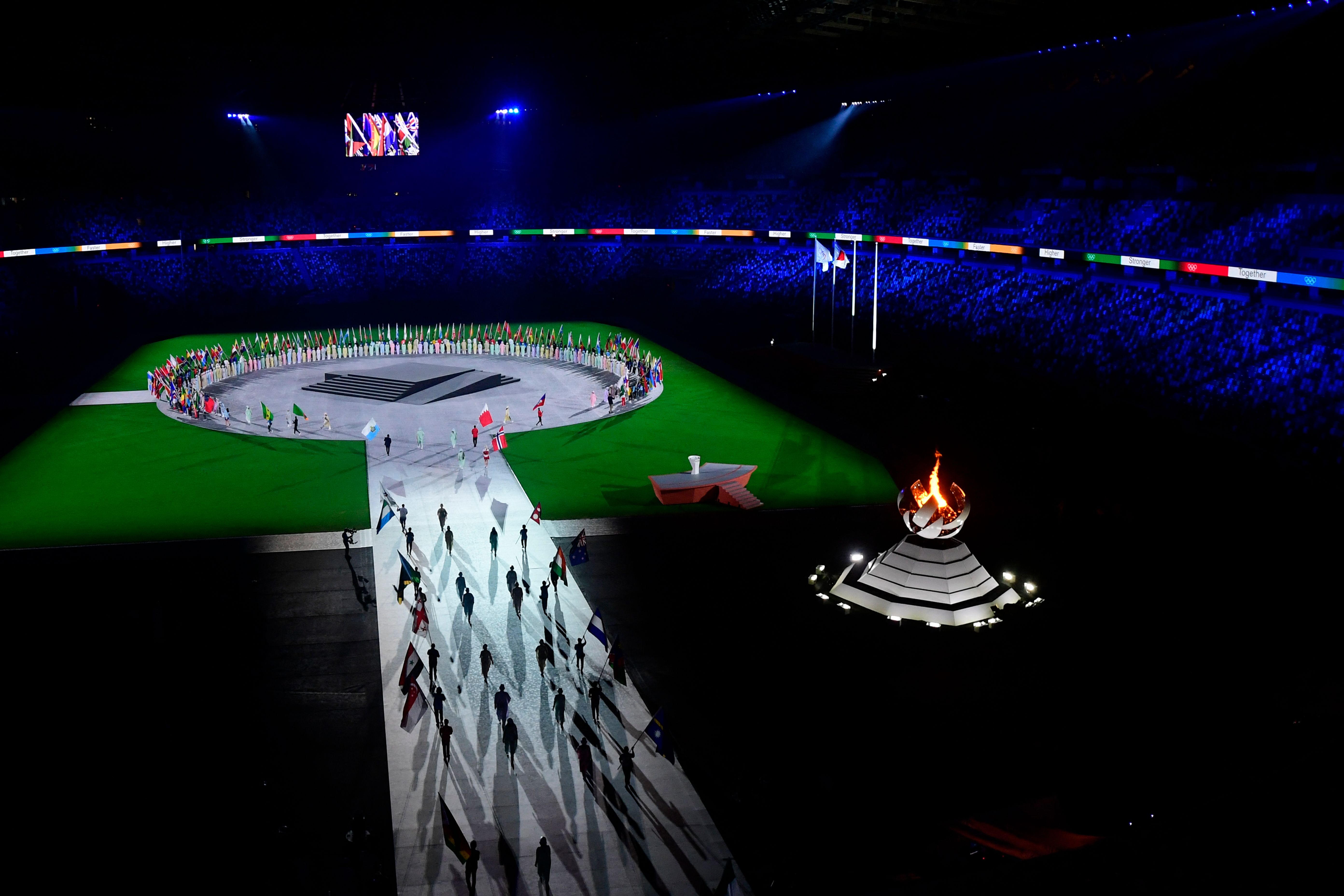 Terima Kasih Tokyo, Sampai Jumpa di Paris